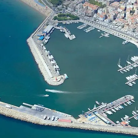 Charles 2 * Cambrils